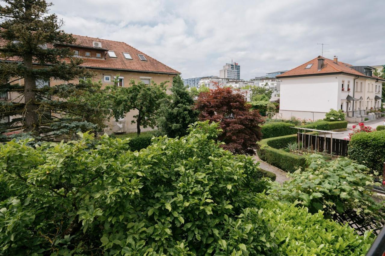 Ljubljana C17 4-Bedroom Private Row House With Garden And Parking Liubliana Exterior foto